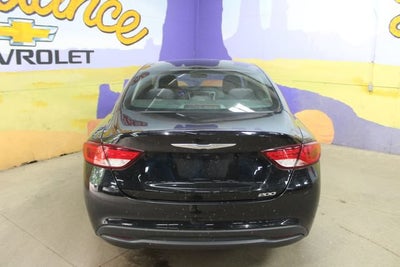 2015 Chrysler 200 LX