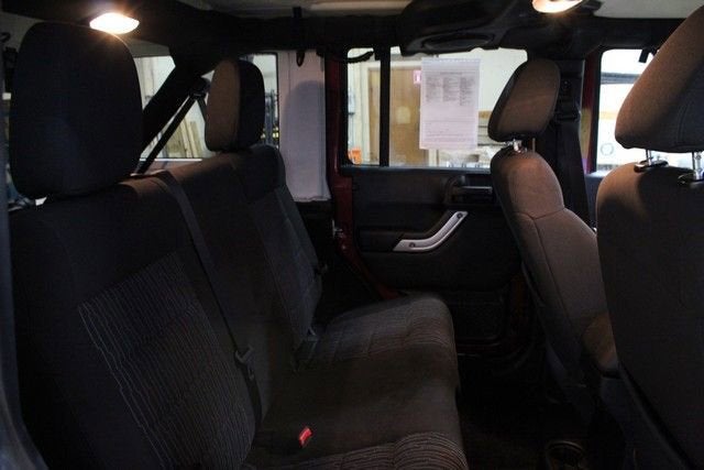 2012 Jeep Wrangler Unlimited Sahara