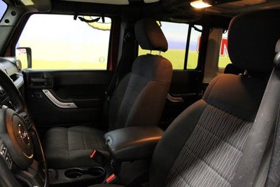 2012 Jeep Wrangler Unlimited Sahara