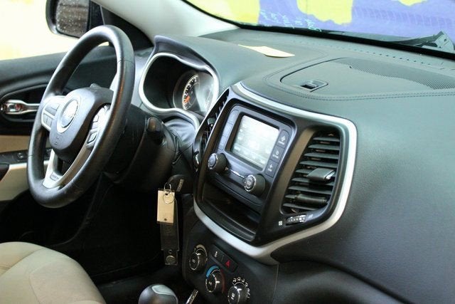 2017 Jeep Cherokee Sport FWD