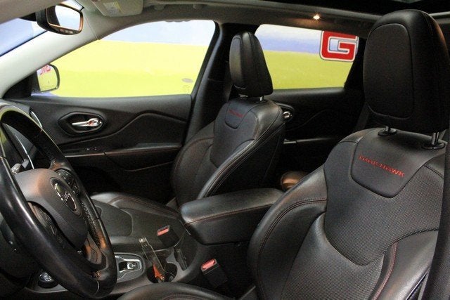 2020 Jeep Cherokee Trailhawk