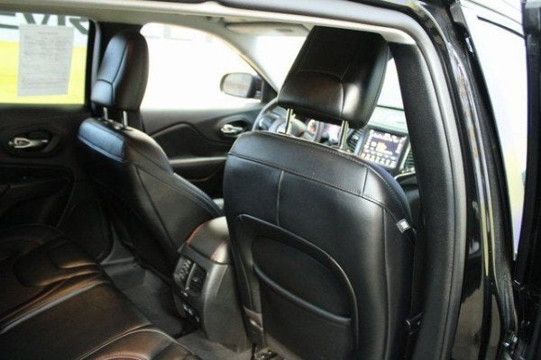 2022 Jeep Cherokee Trailhawk