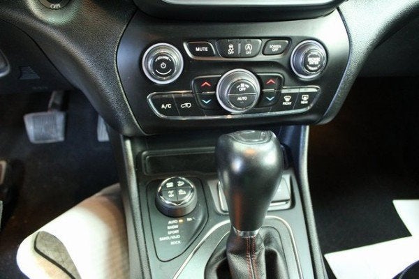 2022 Jeep Cherokee Trailhawk