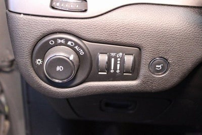 2019 Jeep Cherokee Overland