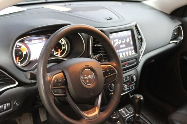 2022 Jeep Cherokee Latitude Lux