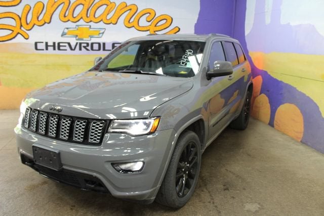 2020 Jeep Grand Cherokee Laredo