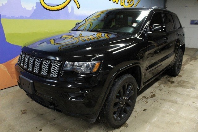 2020 Jeep Grand Cherokee Laredo