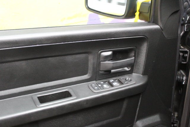 2021 RAM 1500 Classic Express