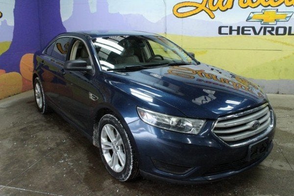 2017 Ford Taurus SE