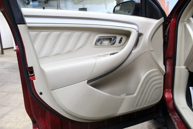 2014 Ford Taurus SEL