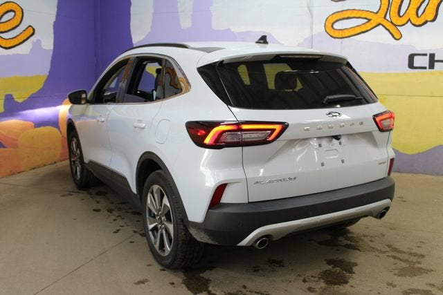 2025 Ford Escape Platinum