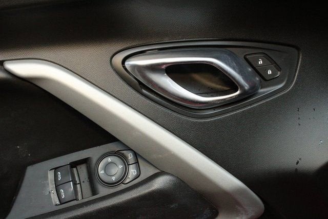 2019 Chevrolet Camaro 1LS