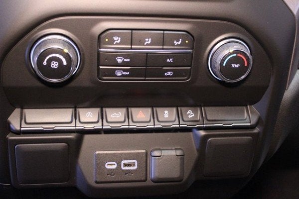 2022 Chevrolet Silverado 1500 LTD Custom Trail Boss