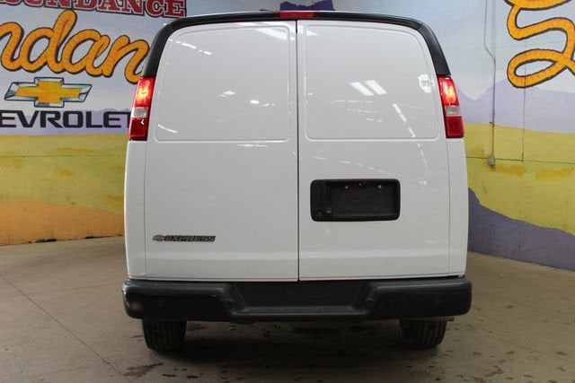 2021 Chevrolet Express Cargo 2500 WT