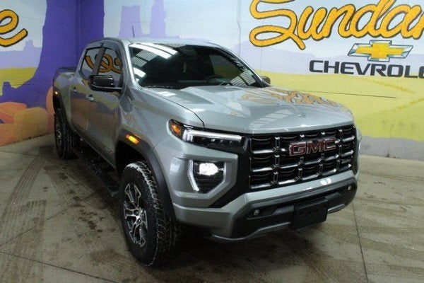 2024 GMC Canyon AT4