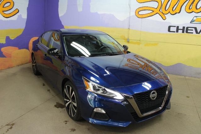 2022 Nissan Altima SR FWD