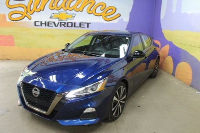 2022 Nissan Altima SR FWD