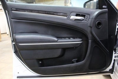 2022 Chrysler 300 Touring L