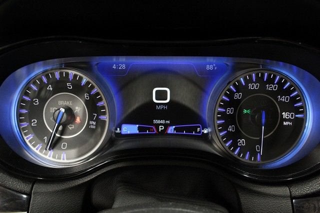 2022 Chrysler 300 Touring L
