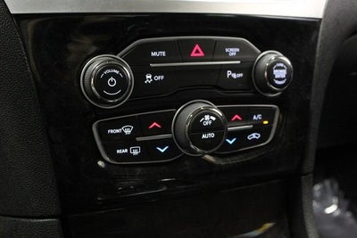 2022 Chrysler 300 Touring L