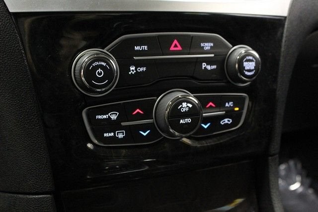 2022 Chrysler 300 Touring L