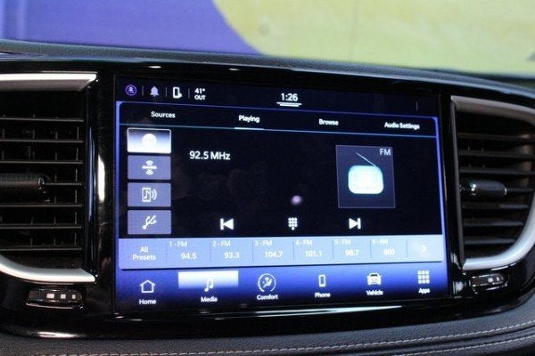 2022 Chrysler Pacifica Touring