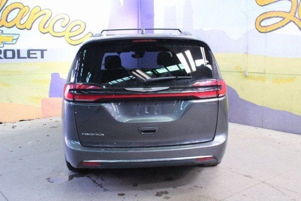 2022 Chrysler Pacifica Touring