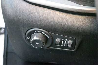 2023 Jeep Compass Latitude Lux FWD