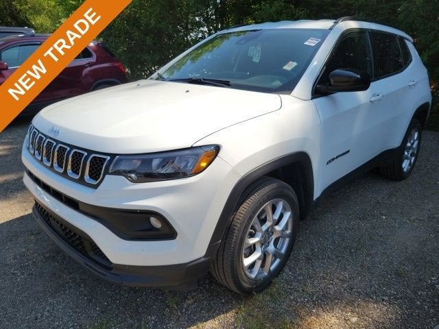 2023 Jeep Compass Latitude Lux FWD