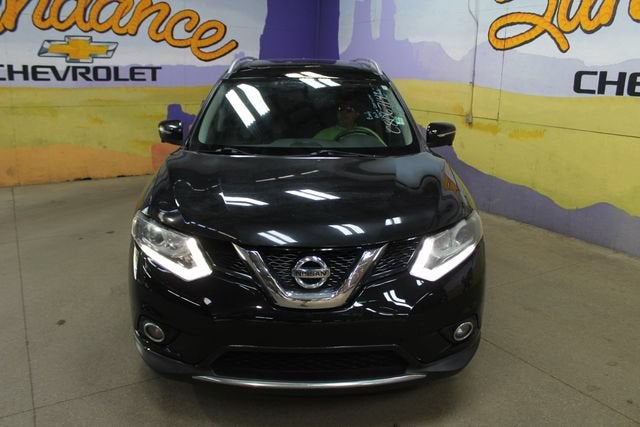 2016 Nissan Rogue SV