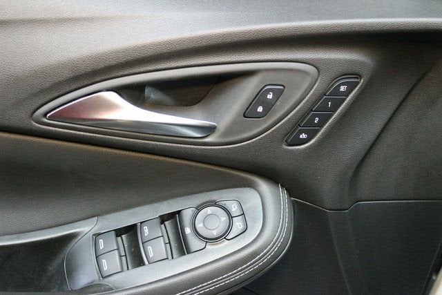 2025 Buick Encore GX Avenir