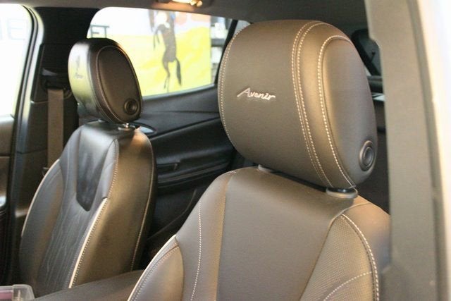 2025 Buick Encore GX Avenir