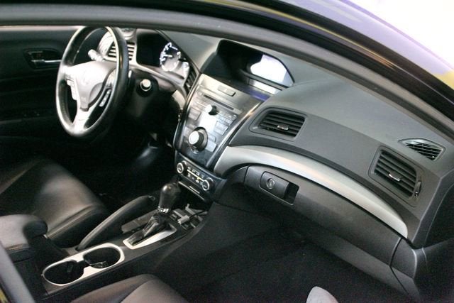 2018 Acura ILX AcuraWatch Plus Package