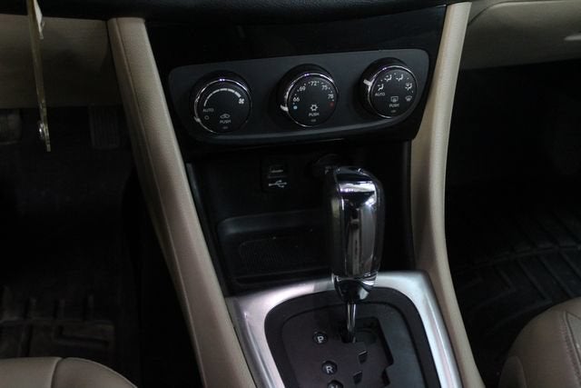 2012 Chrysler 200 Limited