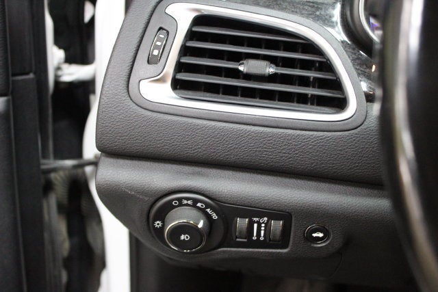 2016 Chrysler 200 C Platinum