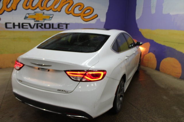 2016 Chrysler 200 C Platinum