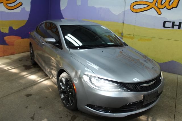 2015 Chrysler 200 S