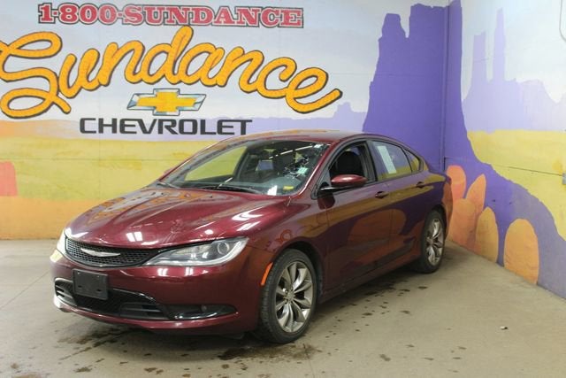 2016 Chrysler 200 S