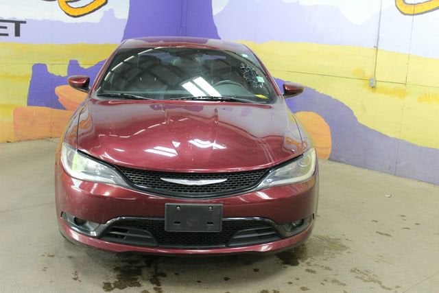 2016 Chrysler 200 S