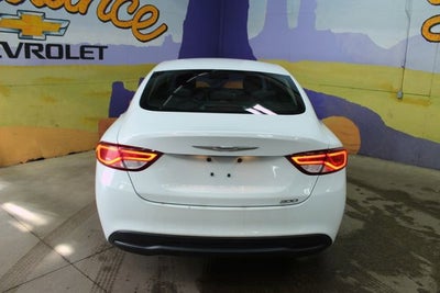 2016 Chrysler 200 LX