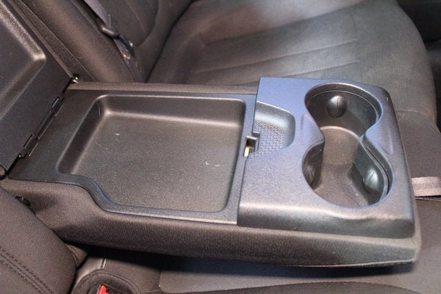 2016 Chrysler 200 LX