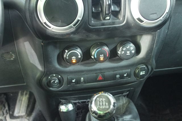 2017 Jeep Wrangler Unlimited Chief