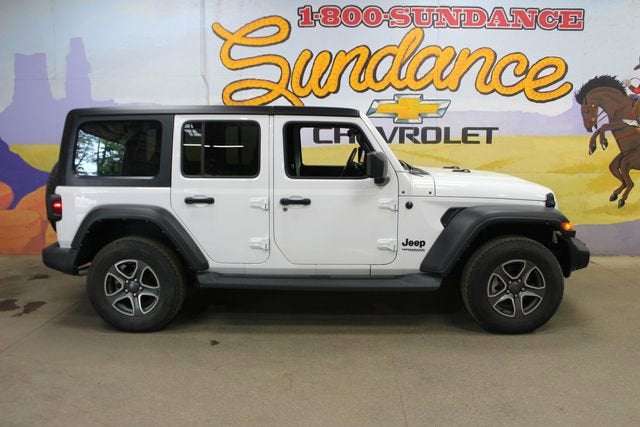 2022 Jeep Wrangler Sport S's photo