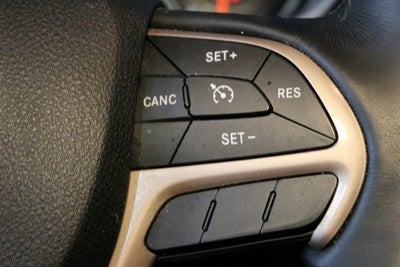 2017 Jeep Cherokee Sport