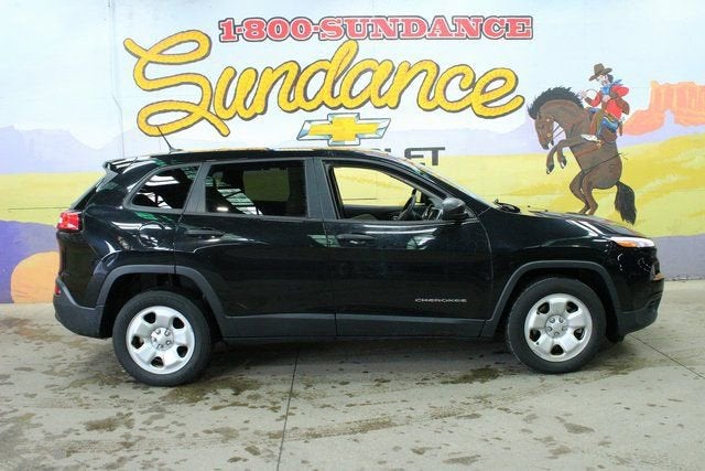 2017 Jeep Cherokee Sport