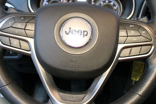 2019 Jeep Cherokee Sport