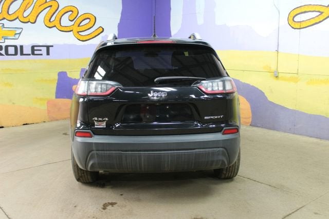 2019 Jeep Cherokee Sport