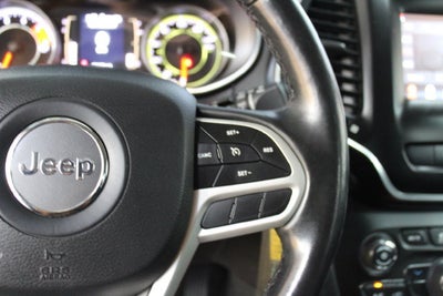 2020 Jeep Cherokee Upland