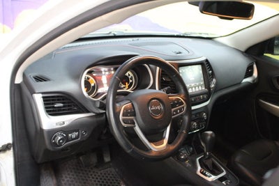 2017 Jeep Cherokee L Plus Pkg