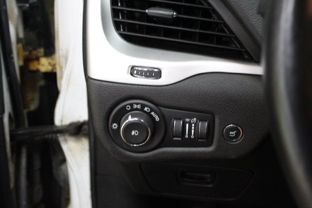 2017 Jeep Cherokee L Plus Pkg